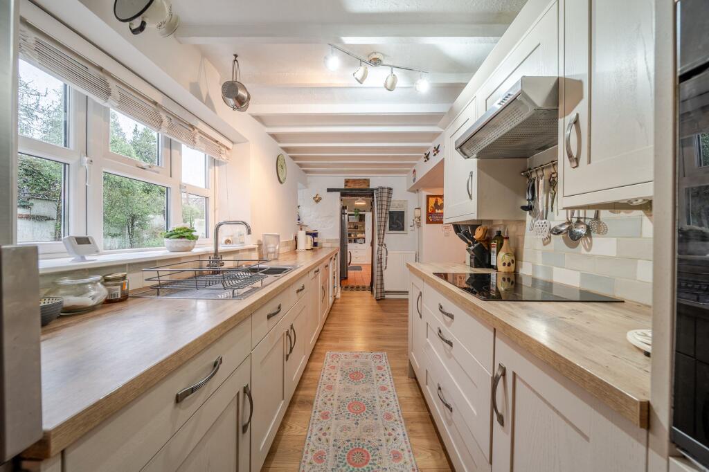 Smallway Cottage. Congresbury photo 4