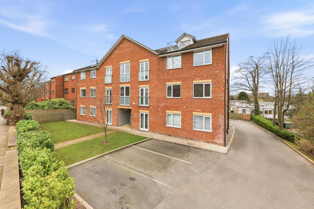 Main image of property: Mansion View, Leeds, LS7