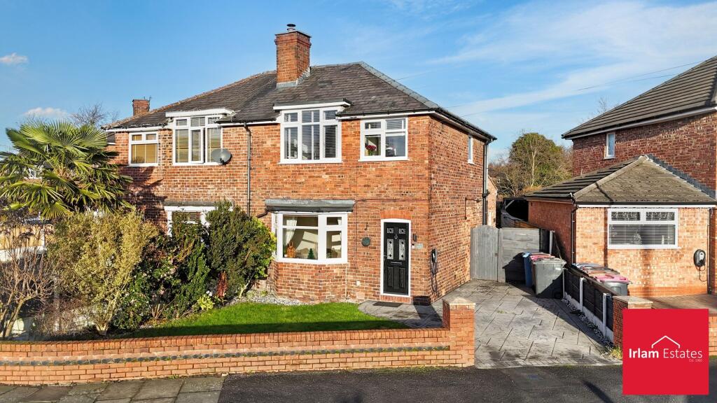 Main image of property: Warwick Road, Cadishead, M44