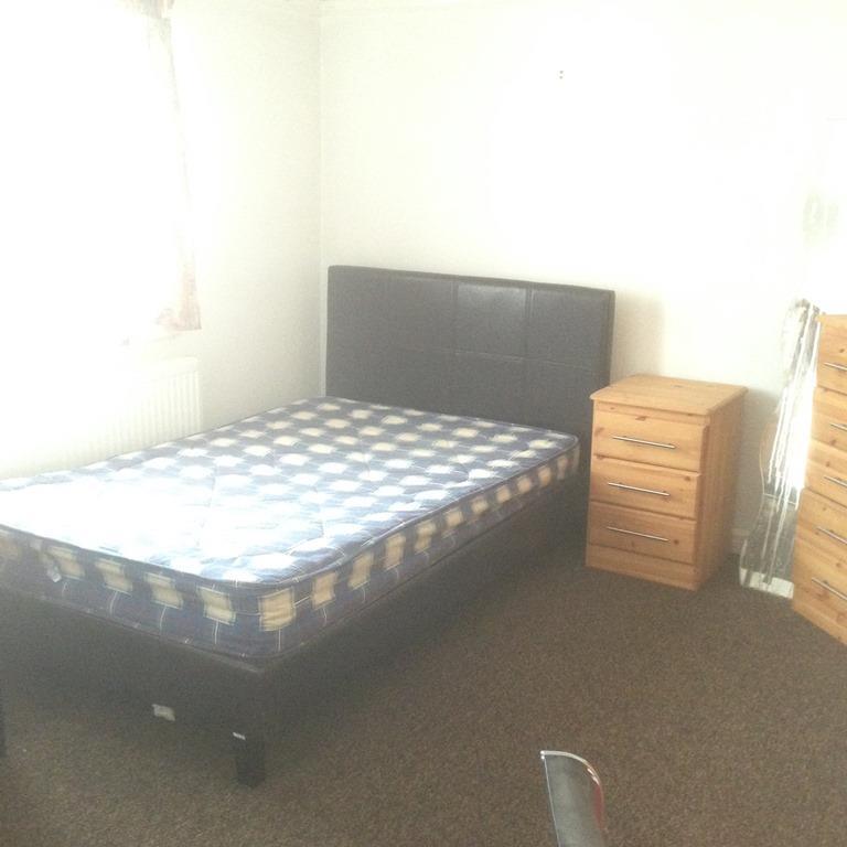 Additional image 5 of 349 Harborne Lane, Harborne, Birmingham