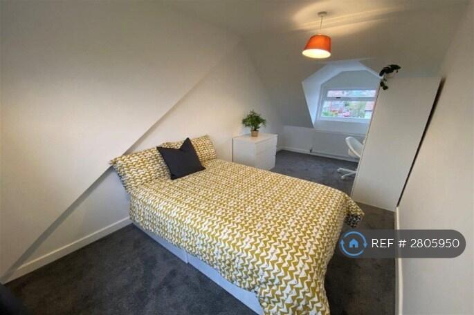 1 bedroom house share for rent