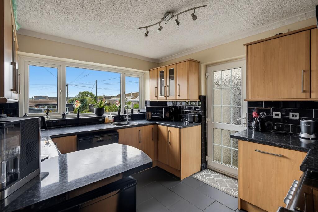 House in Gorseinon - View 3