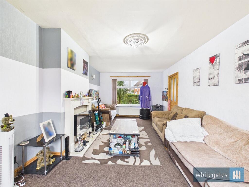 Wallingford Mount, Allerton, Bradford, West Yorkshire, BD15 photo 3