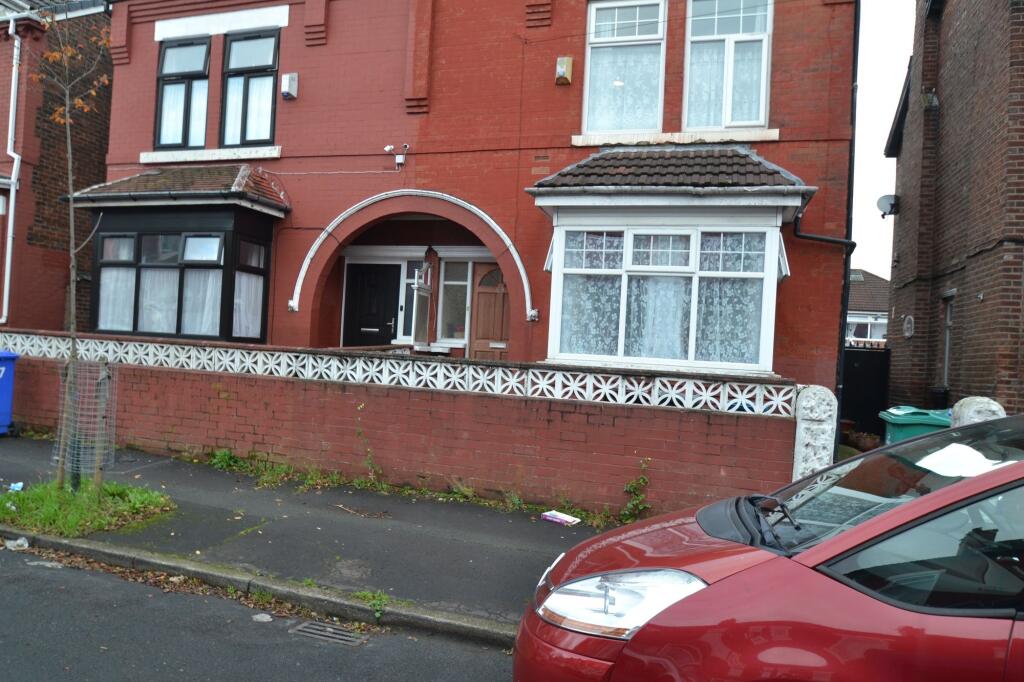 1 bedroom house share for rent