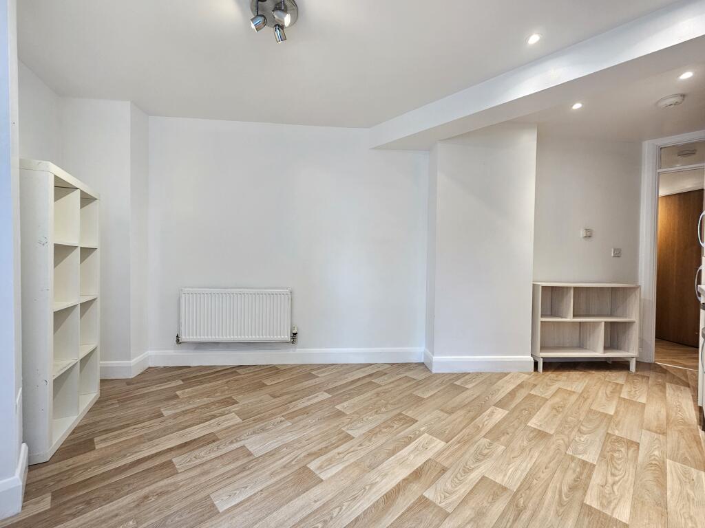 Main image of property: Catford Hill, London, SE6