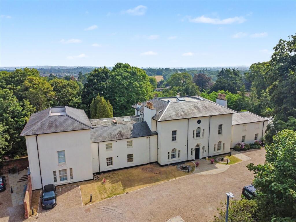 Main image of property: Town Street, Bramcote, Nottingham
