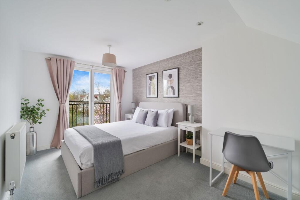 House in Kingston upon Thames - View 3