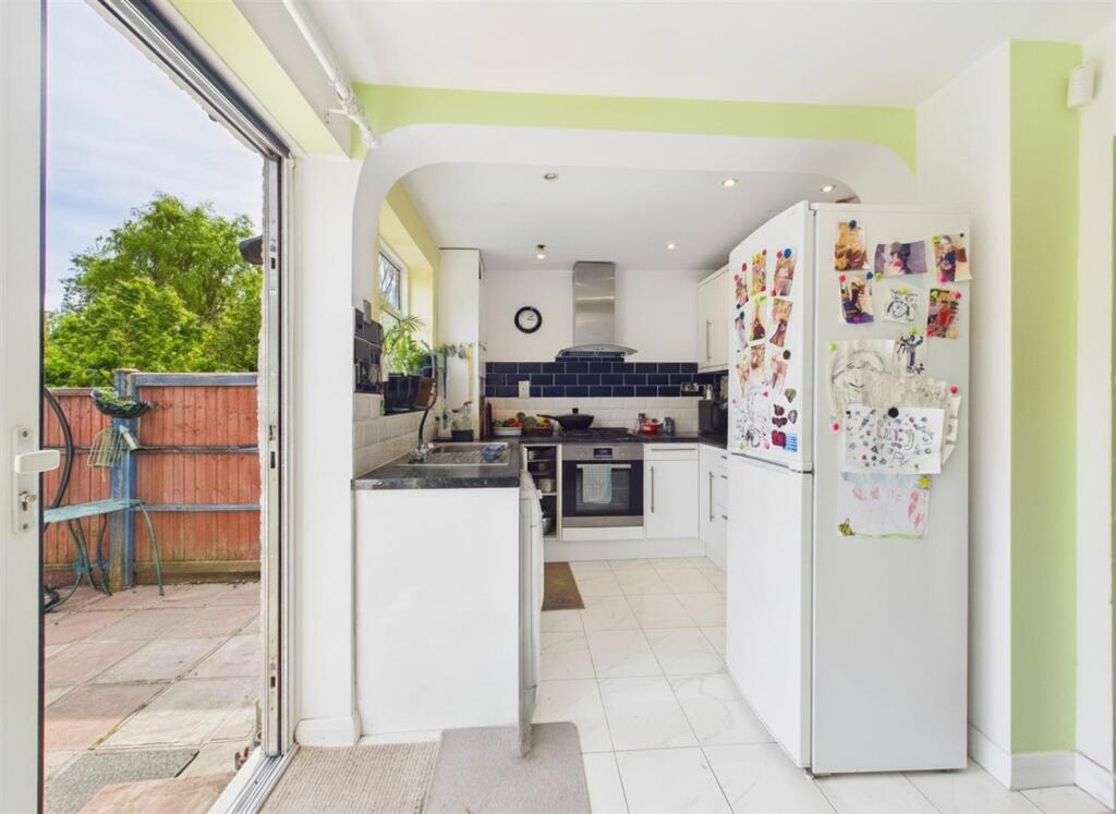 House in London - View 5
