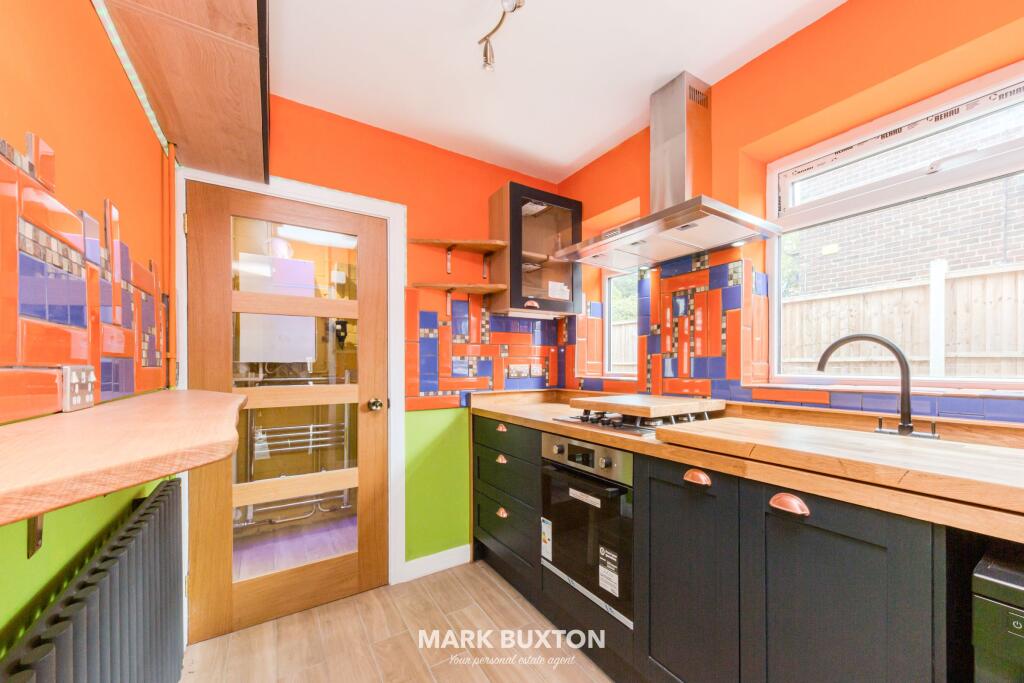 Blurton Road, Blurton, Stoke-on-Trent photo 2