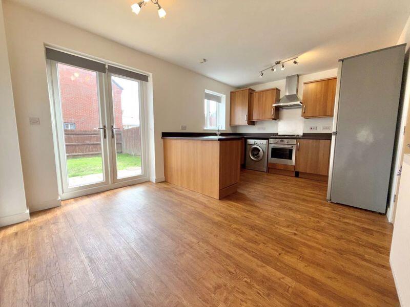 House in Doncaster - View 4