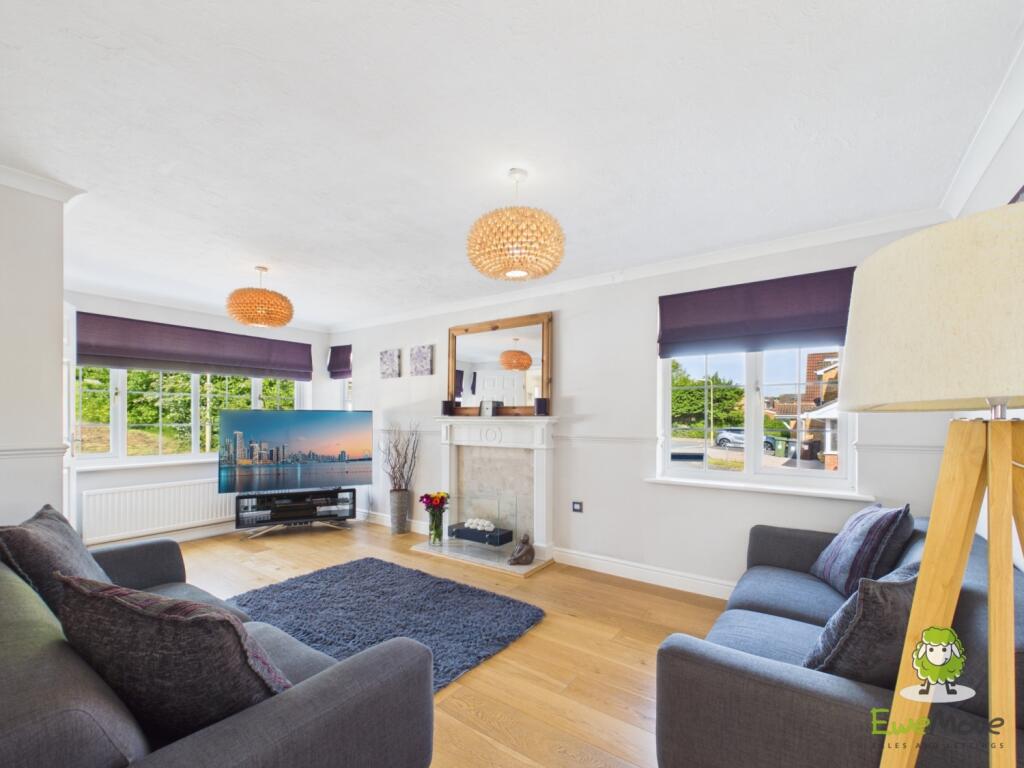 House in Basingstoke and Deane, Basingstoke - View 2