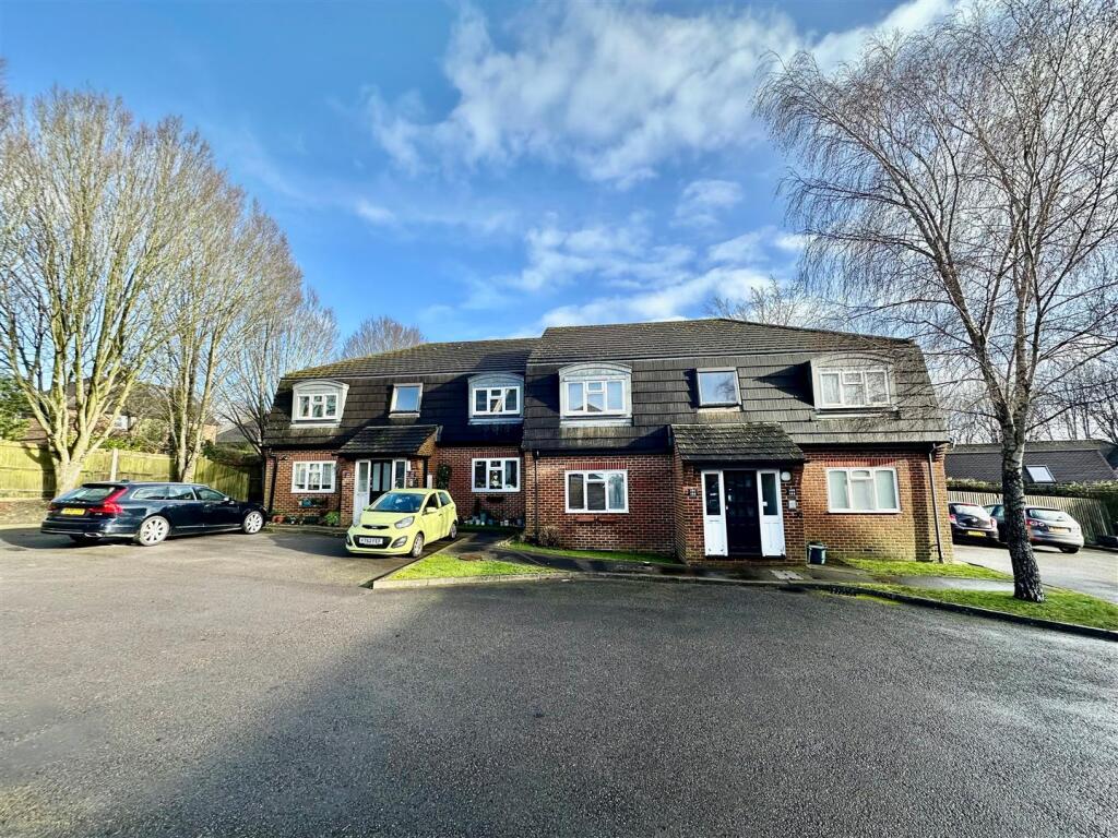 Main image of property: The Chantrys, Farnham