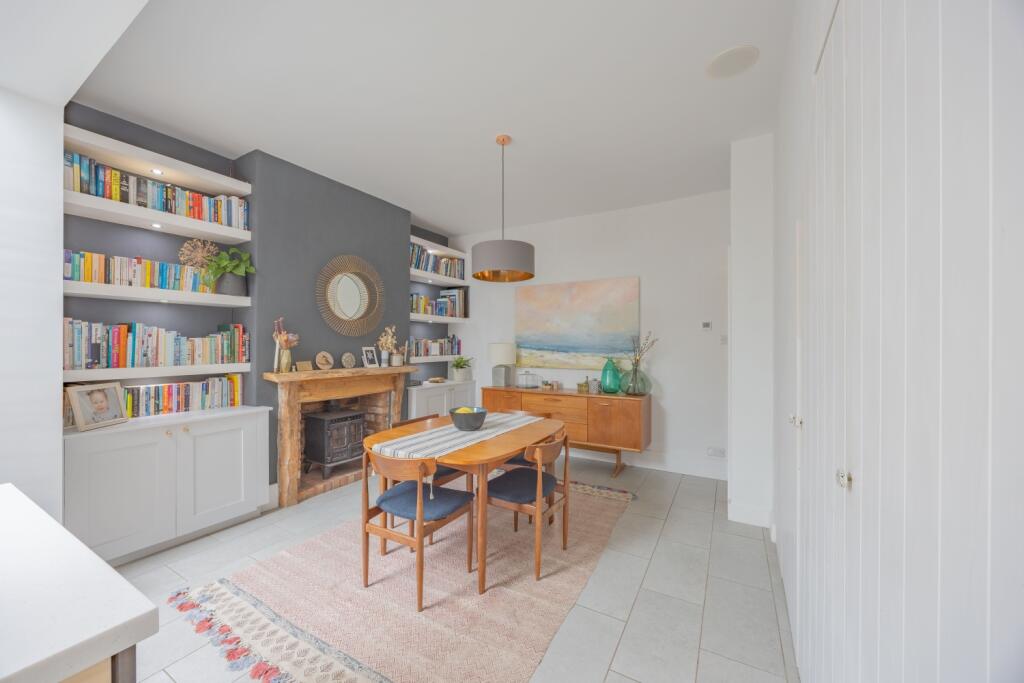 House in Taunton - View 5