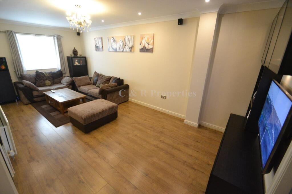 Bankwell Street, Hulme, Manchester, M15 5LN - View 5