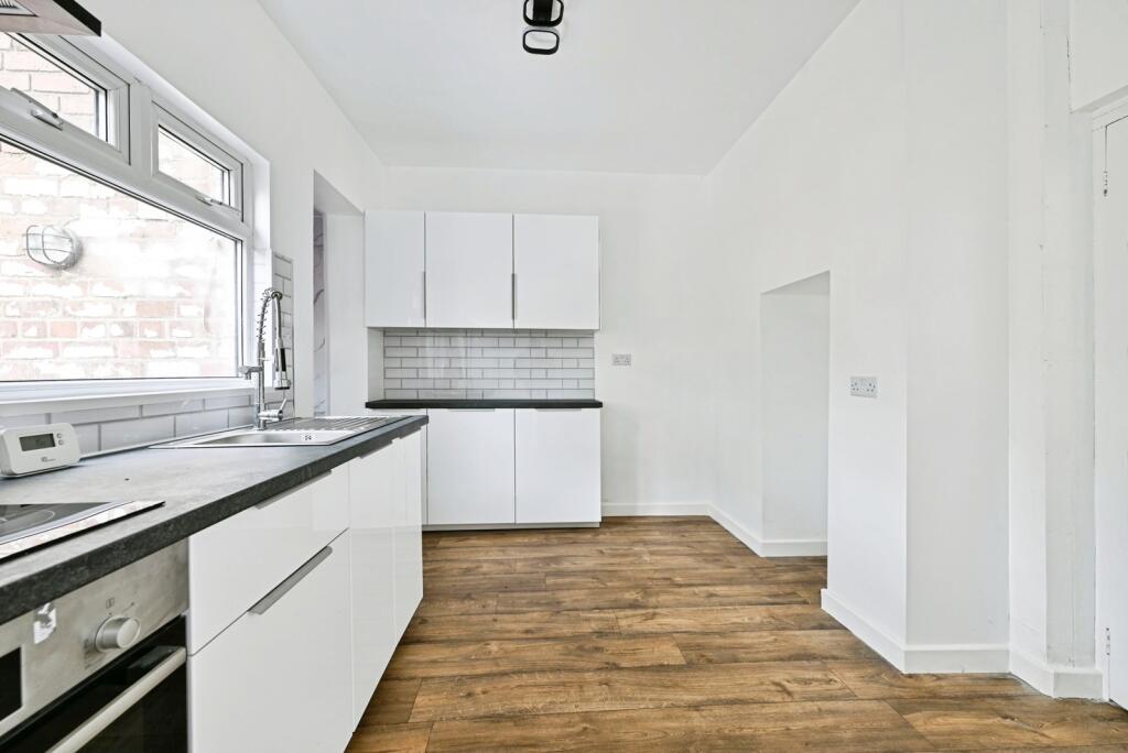 House in Nottingham, Mapperley Park - View 3