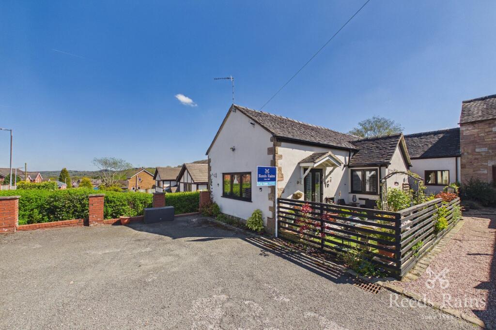 Main image of property: Park Lane, Knypersley, Stoke-on-Trent, Staffordshire, ST8