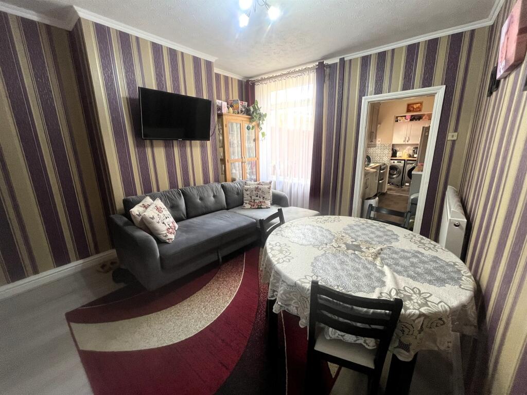 House in Wolverhampton - View 5