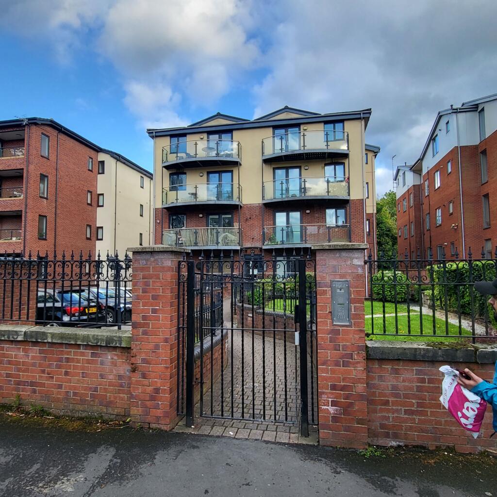 Property photo 11