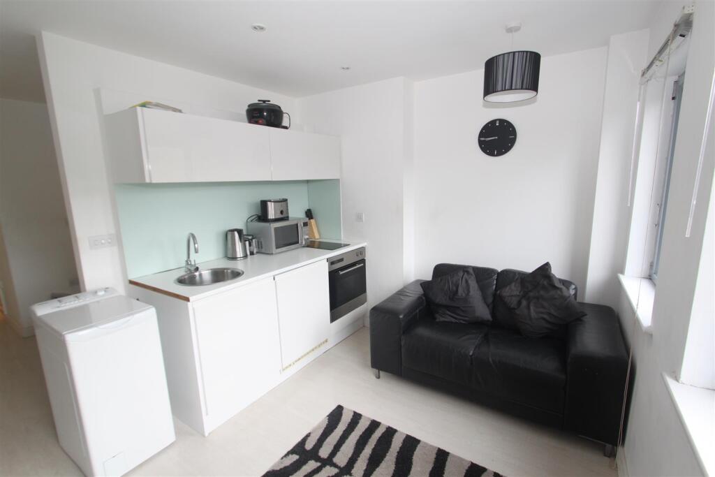 Main image of property: Manor Mills, Ingram Street