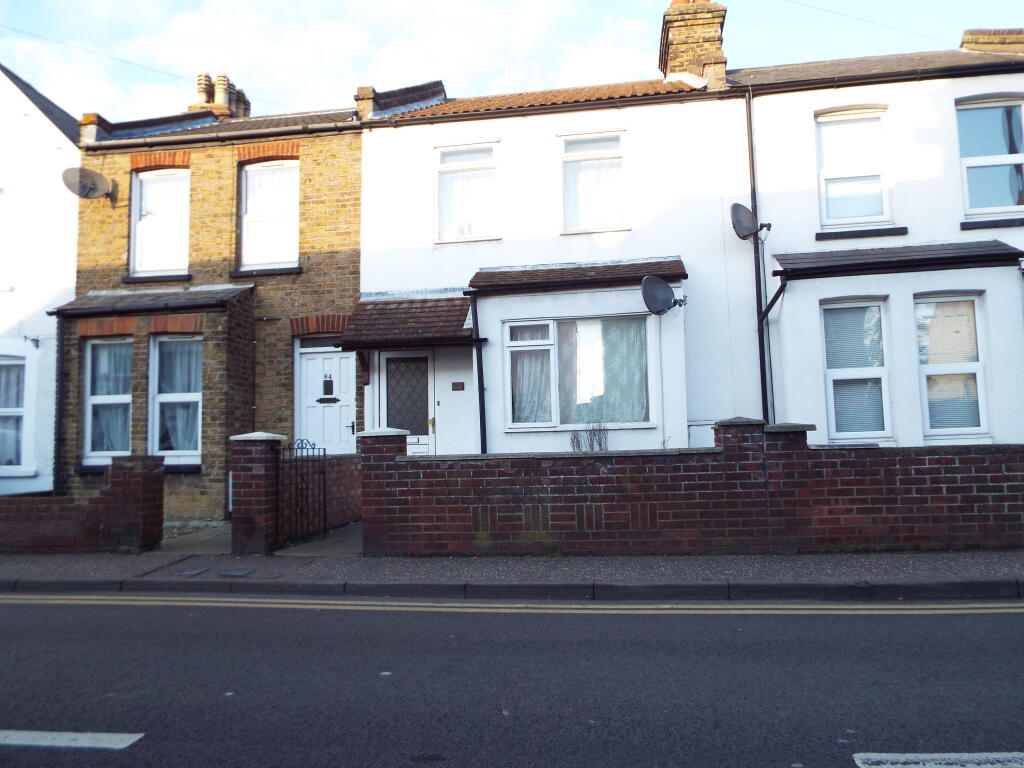 Main image of property: 2 Bedroom House, St. Osyth Road, Clacton On Sea