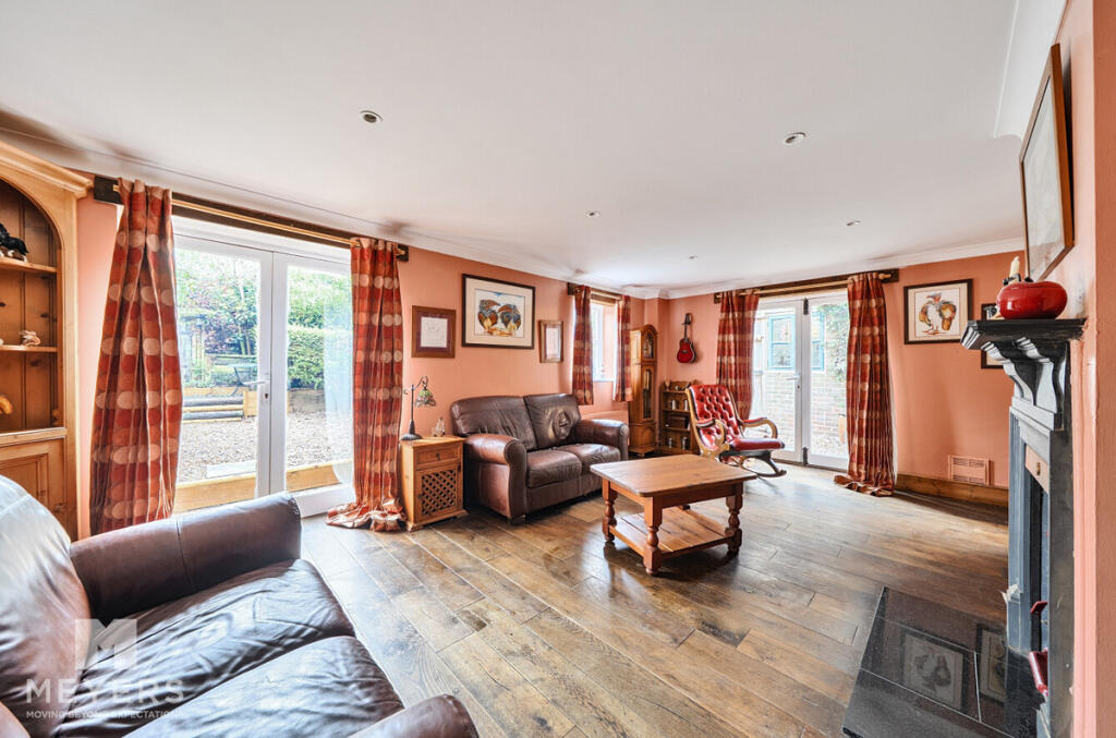 House in Dorchester - View 3