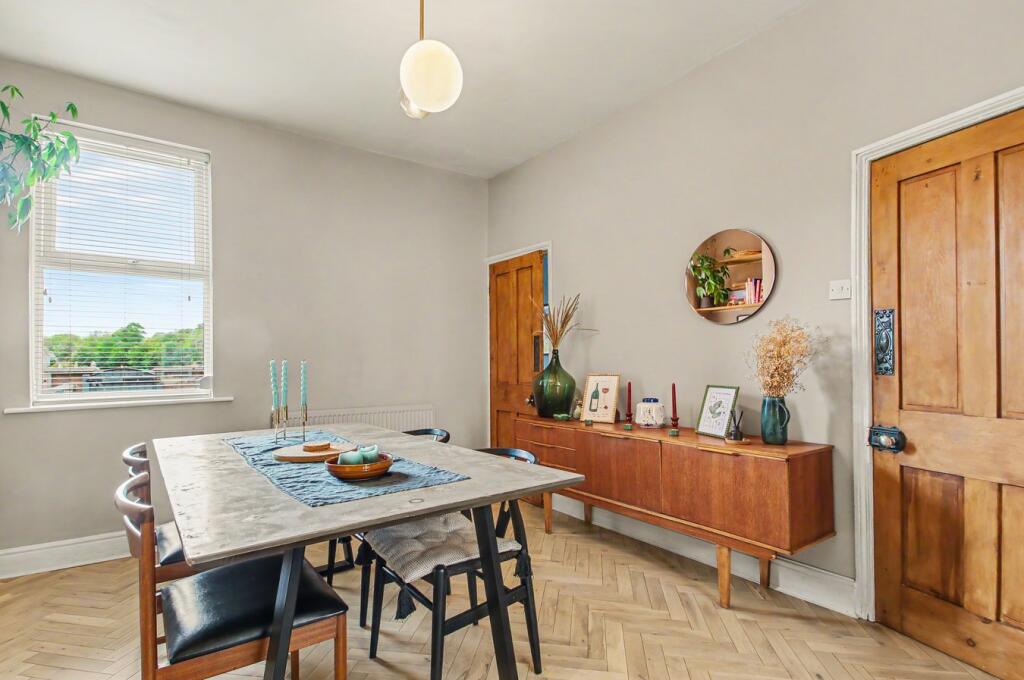 Poplar Grove, Urmston, Manchester, M41 photo 4
