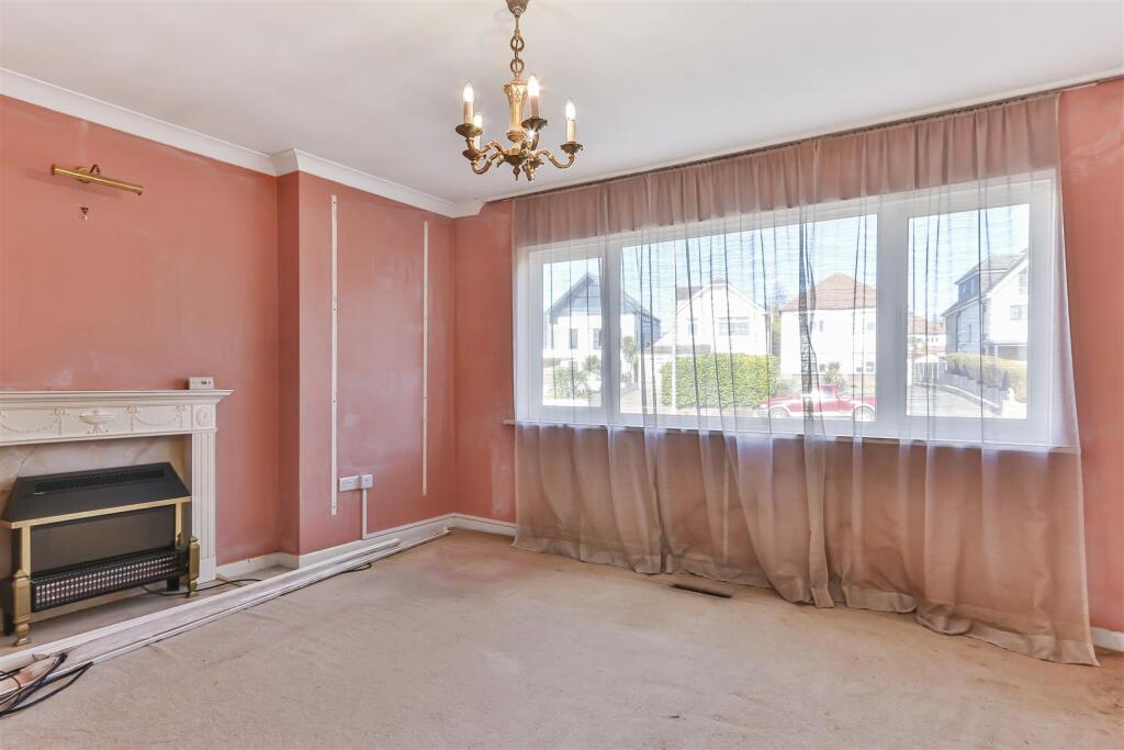 Additional image 22 of Sandbanks Road, Lilliput