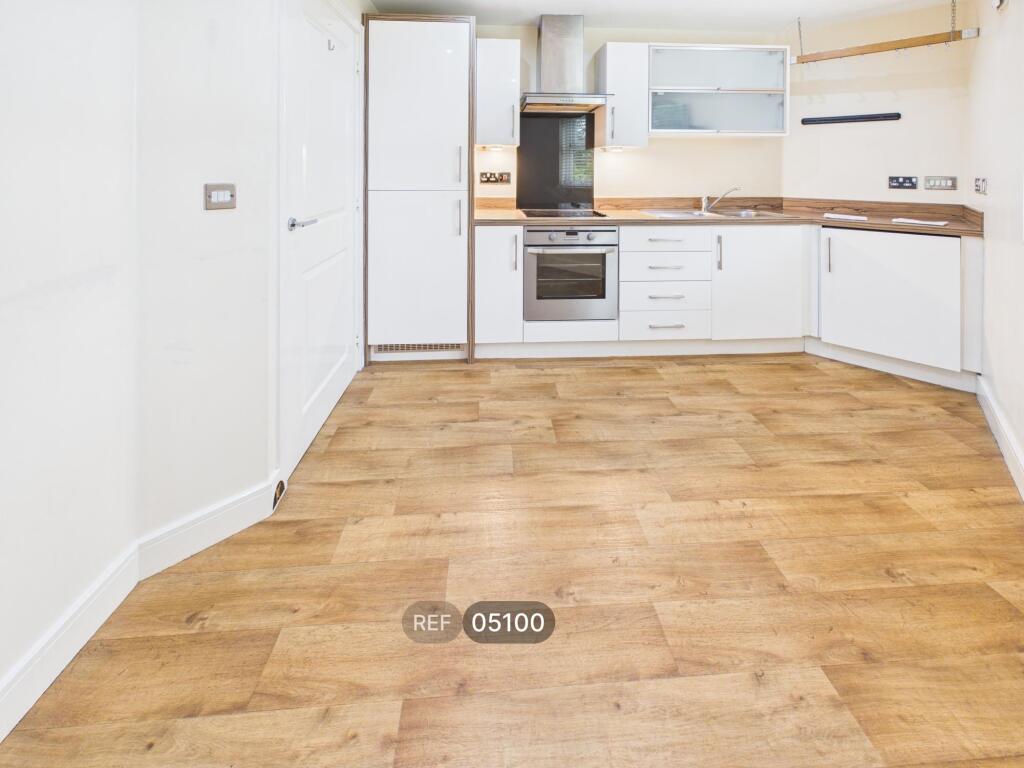 Apartment in Leeds - View 2