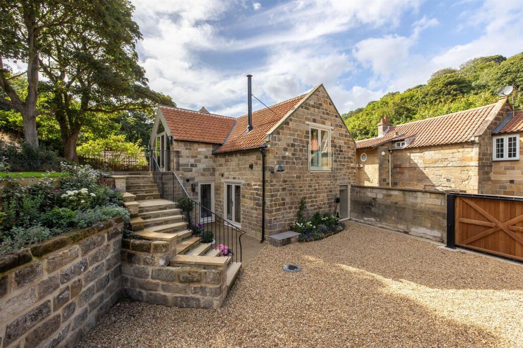 Main image of property: The Coach House, Sandsend, Whitby