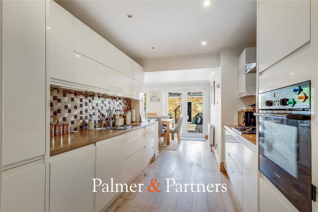 House in Chelmsford - View 2
