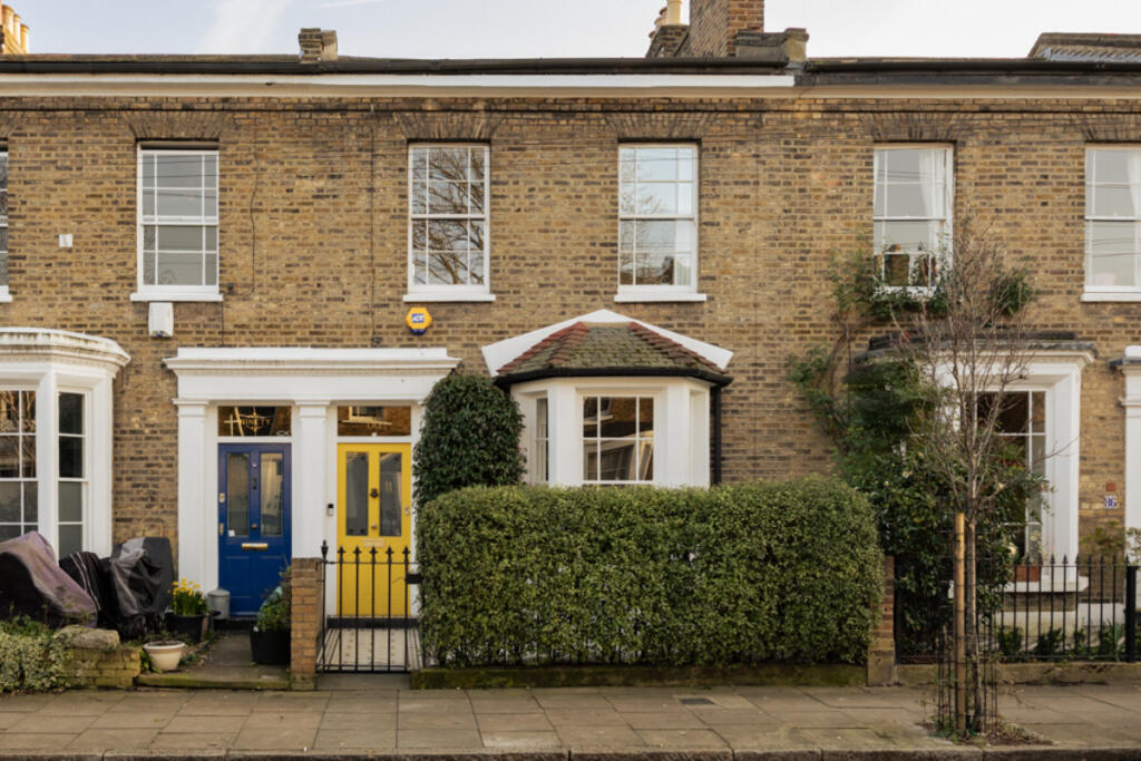 Main image of property: Lavender Grove, London Fields, London, E8