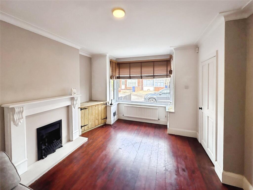 House in Doncaster, Warmsworth - View 4