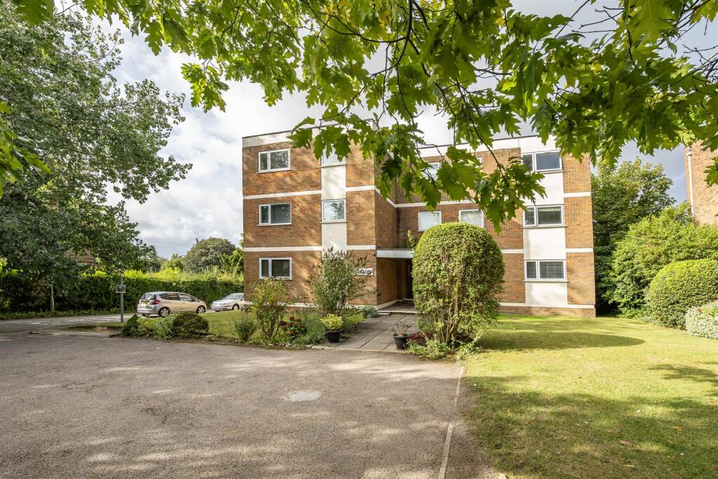 Main image of property: Milton Road, Harpenden