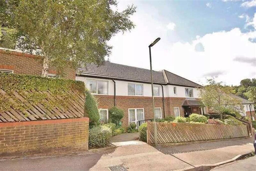 Main image of property: Valley Court, Beechwood Gardens, CR3