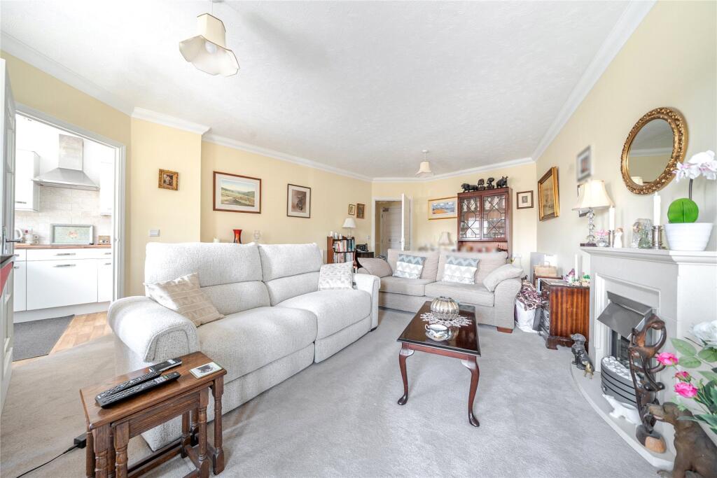 Apartment in London - More