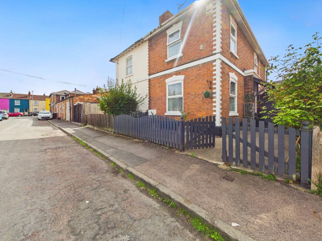 Main image of property: Morpeth Street, Gloucester, Gloucestershire, GL1