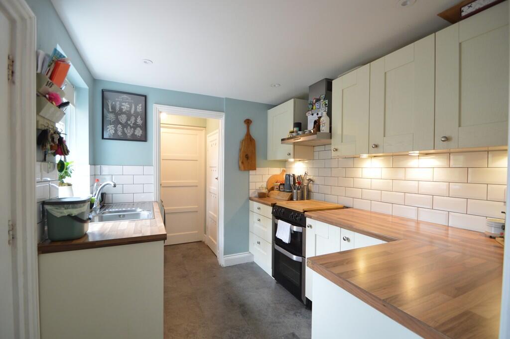 4, Hayhouse Road, Earls Colne, Essex photo 4
