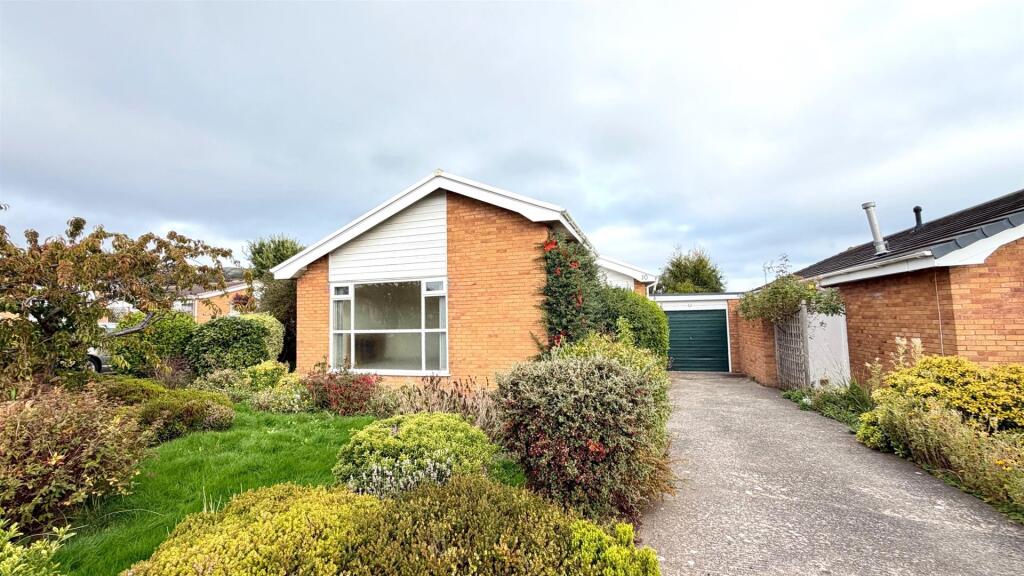 Main image of property: Berwyn Gardens, Penrhyn Bay, Llandudno