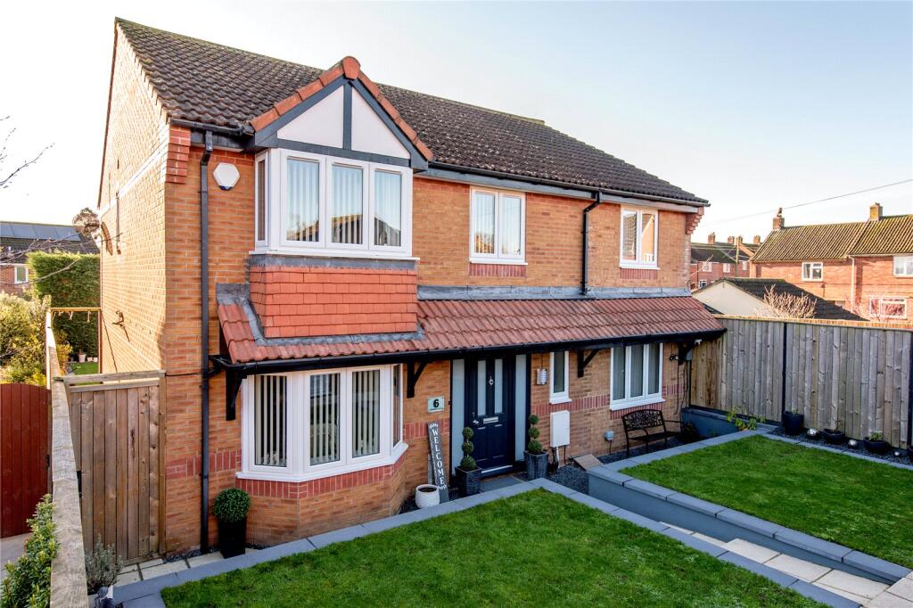 Main image of property: Blackthorn Close, North Petherton, Bridgwater, Somerset, TA6