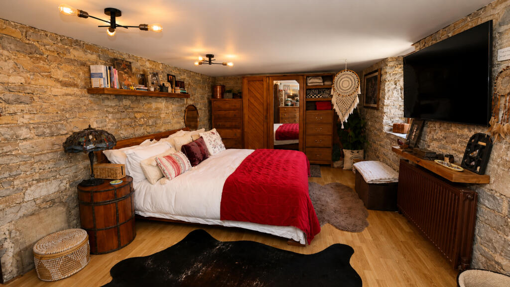 Mystics Barn, West Pennard photo 4