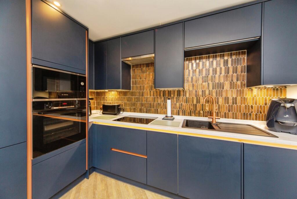 Apartment in Liverpool - View 2