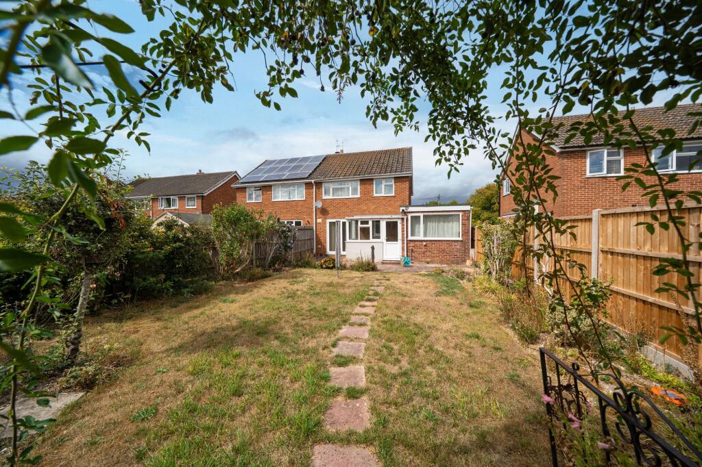 House in Test Valley, Andover - View 4