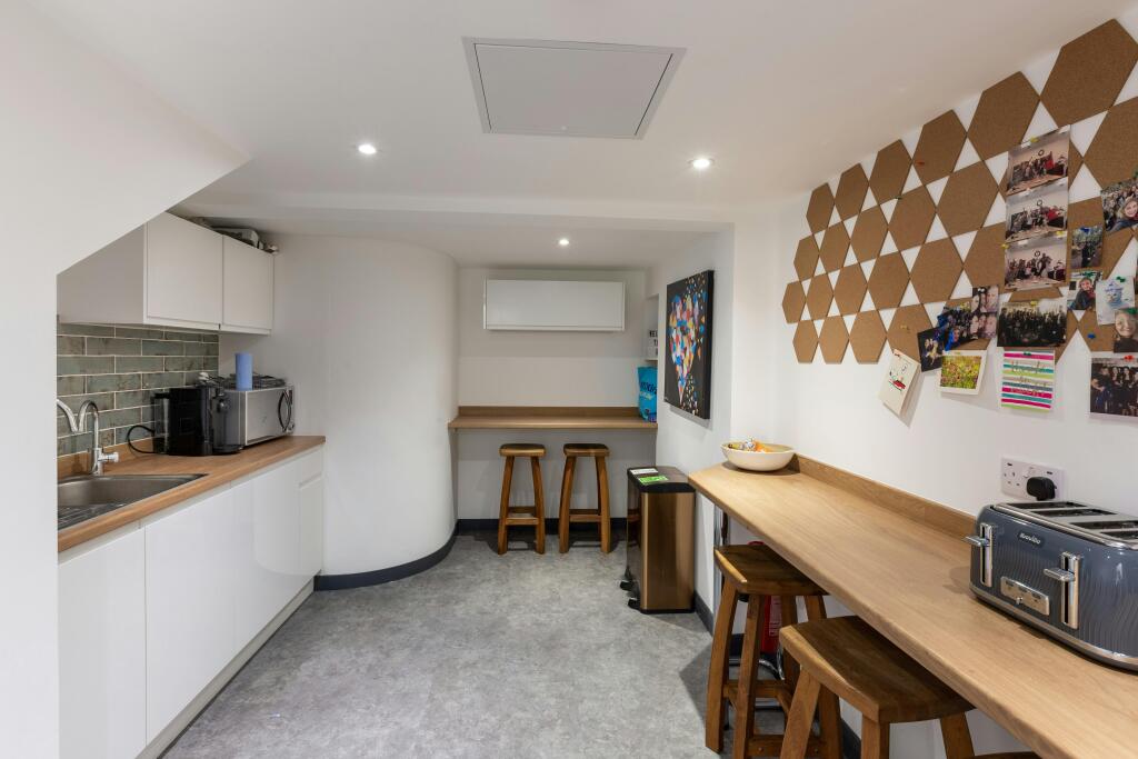InteriorJuly21-20.jpg