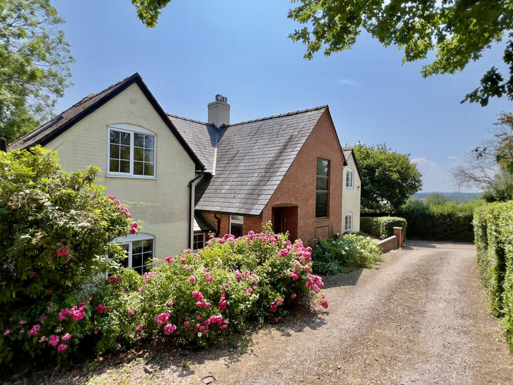 House in Taunton, Triscombe - View 5