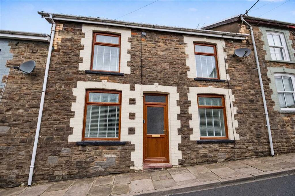 Main image of property: Ash Grove, Pentre