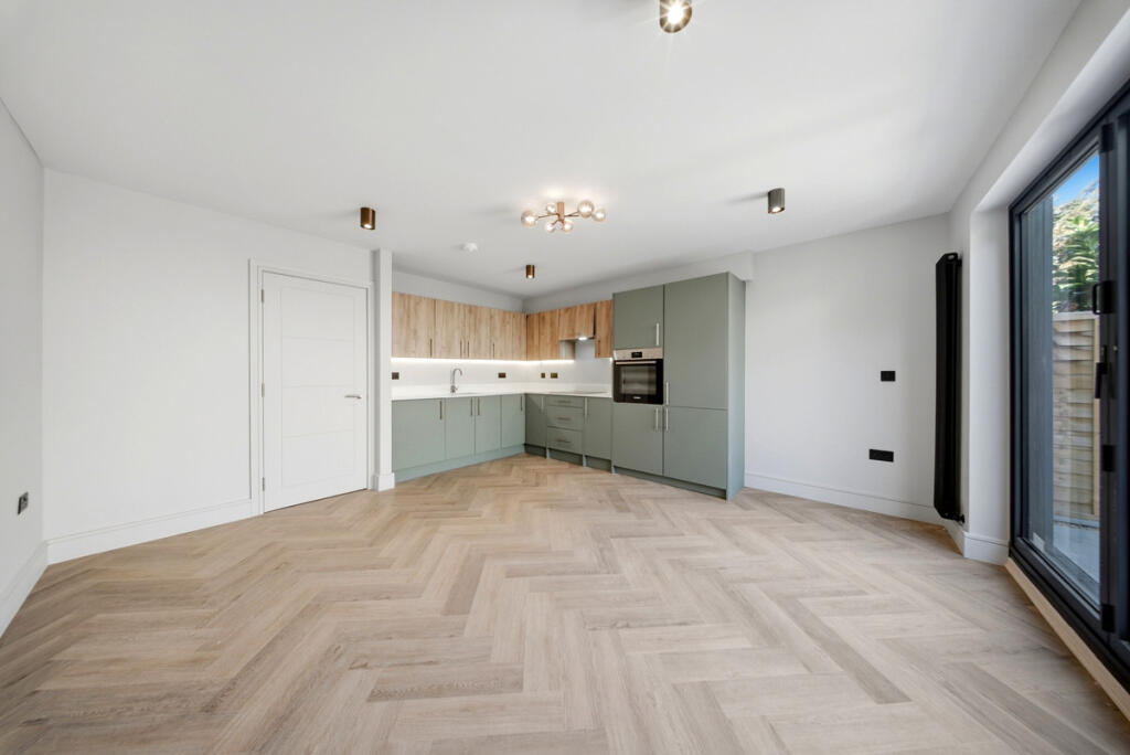 Apartment in London - View 2