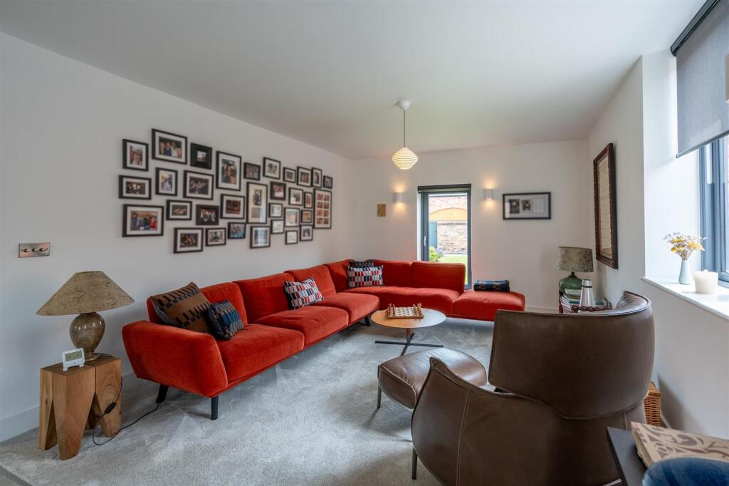House in Chester, Poulton and Pulford - View 5