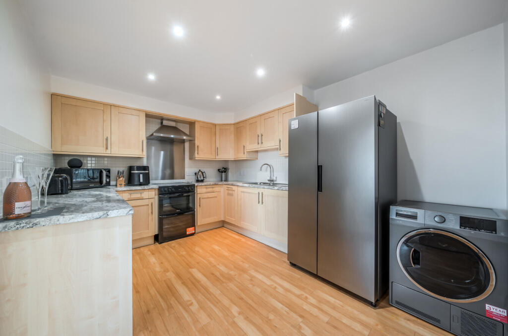 Apartment in Torquay - View 4