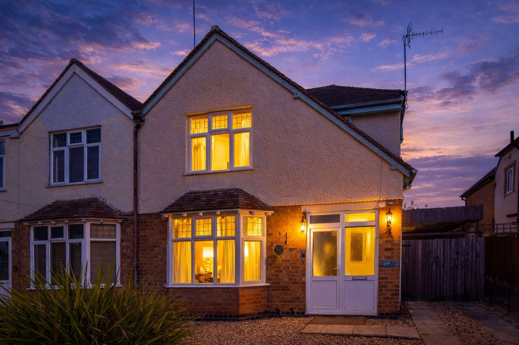 Main image of property: Brookvale Road, Stratford-Upon-Avon, CV37