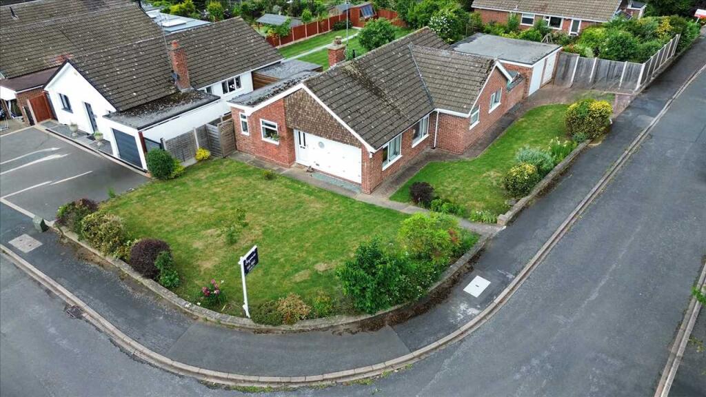 Main image of property: Larch Way, Keyworth, Nottingham